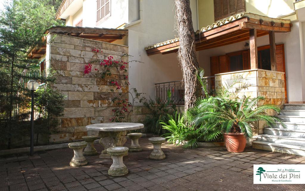 Bed & Breakfast Viale Dei Pini 2*