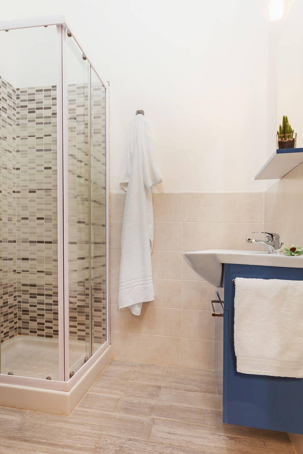 Bed & Breakfast Viale Dei Pini 2*